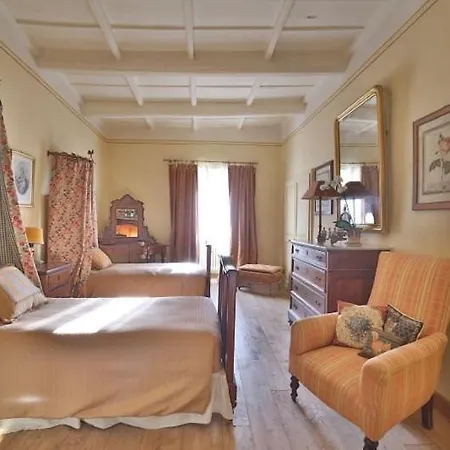 Sleeps 23 Villa
