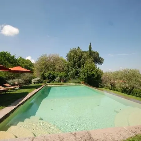 Villa Sleeps 23 Viterbo