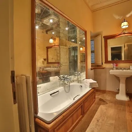 Sleeps 23 Villa *
